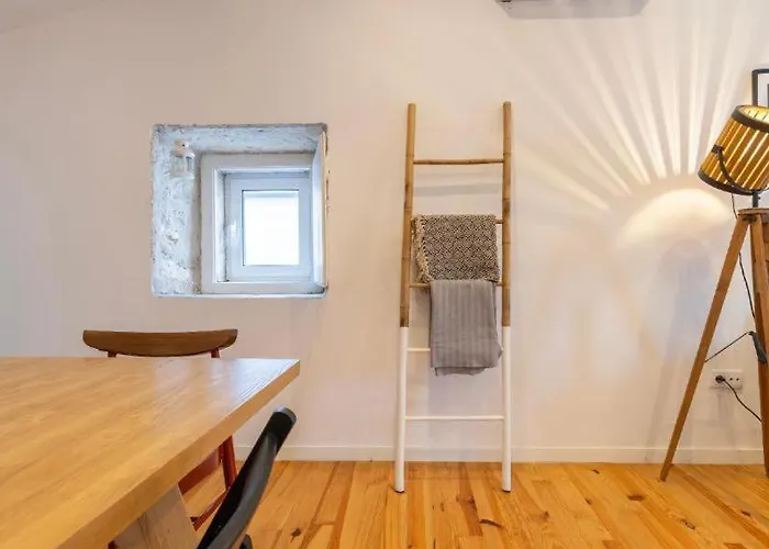 Patio Vilareto - Clara By Lovelystay Apartament